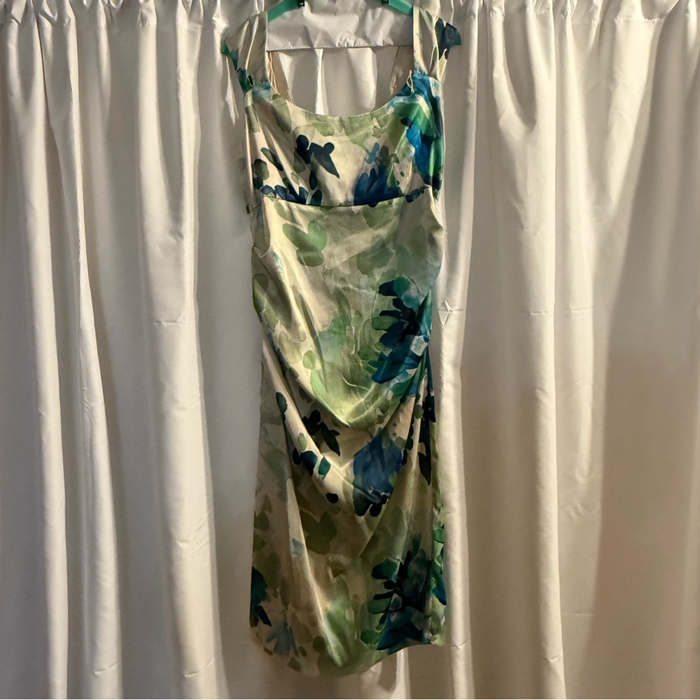 London Times Cream and Blue Ruched Back Dress - Size 12